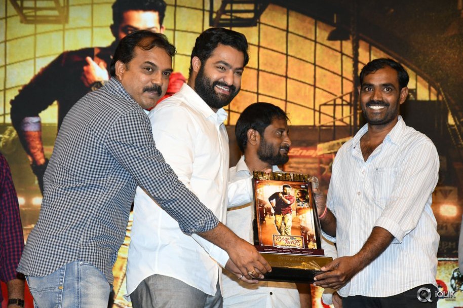 Janatha-Garage-Movie-Success-Celebrations